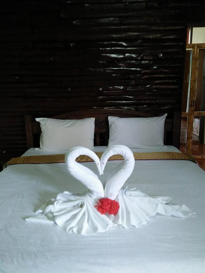 Euro Lanta White Rock Resort Koh Lanta Exterior foto