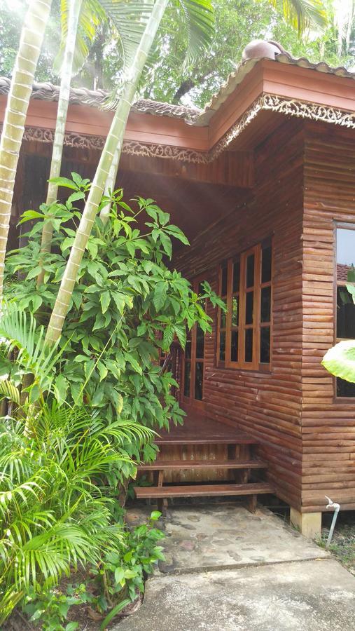 Euro Lanta White Rock Resort Koh Lanta Exterior foto