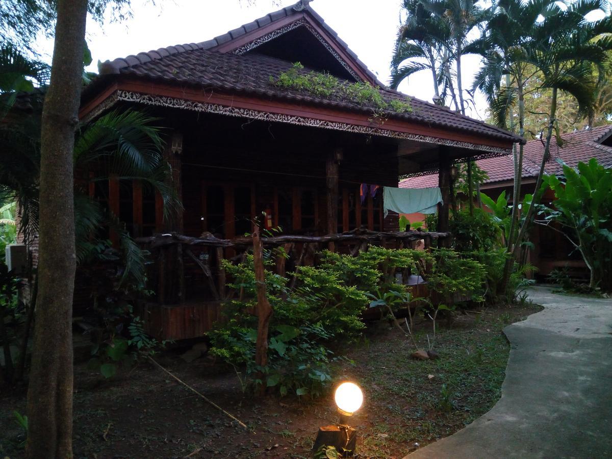 Euro Lanta White Rock Resort Koh Lanta Quarto foto
