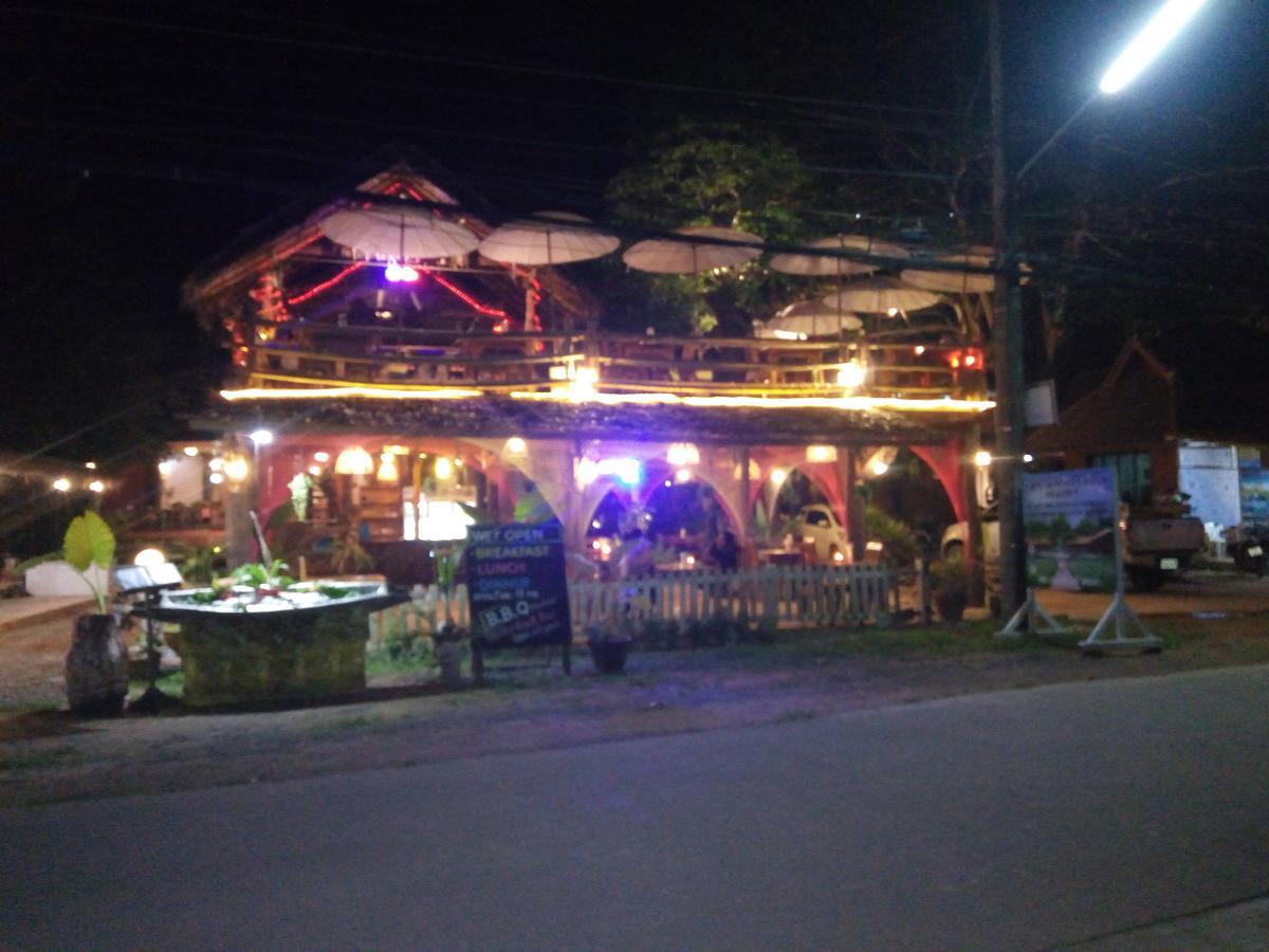 Euro Lanta White Rock Resort Koh Lanta Quarto foto