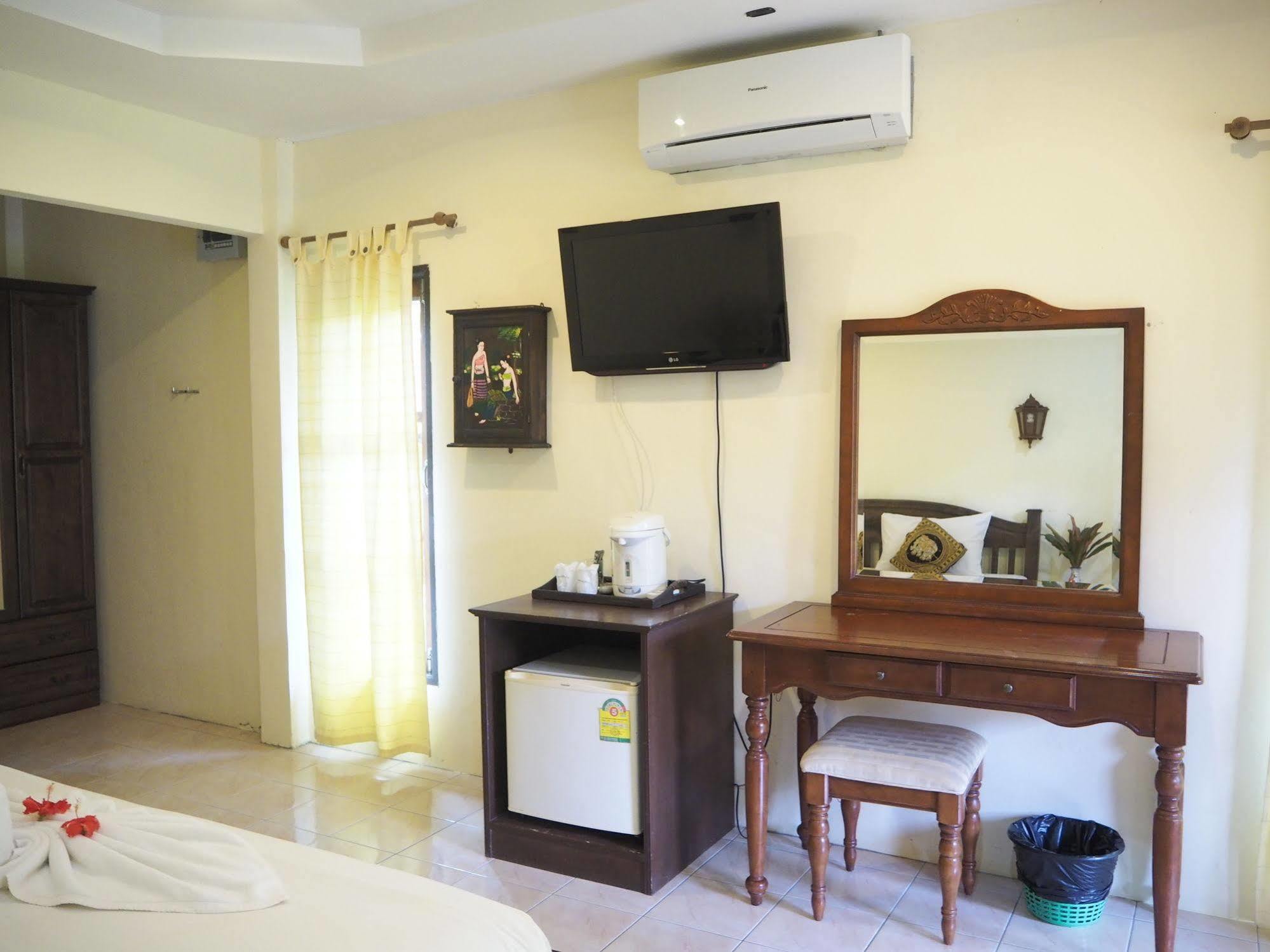 Euro Lanta White Rock Resort Koh Lanta Exterior foto